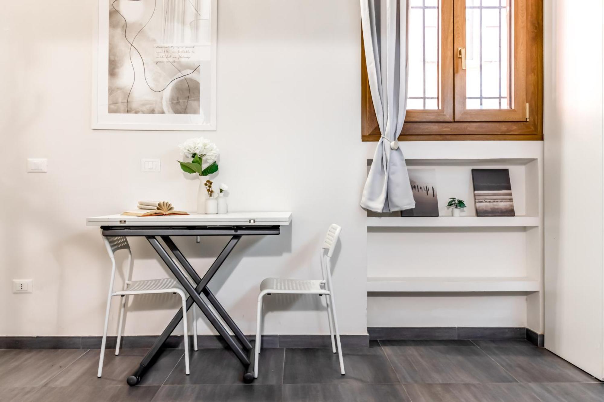 Апартаменты Charming Frescoed Loft Болонья Экстерьер фото